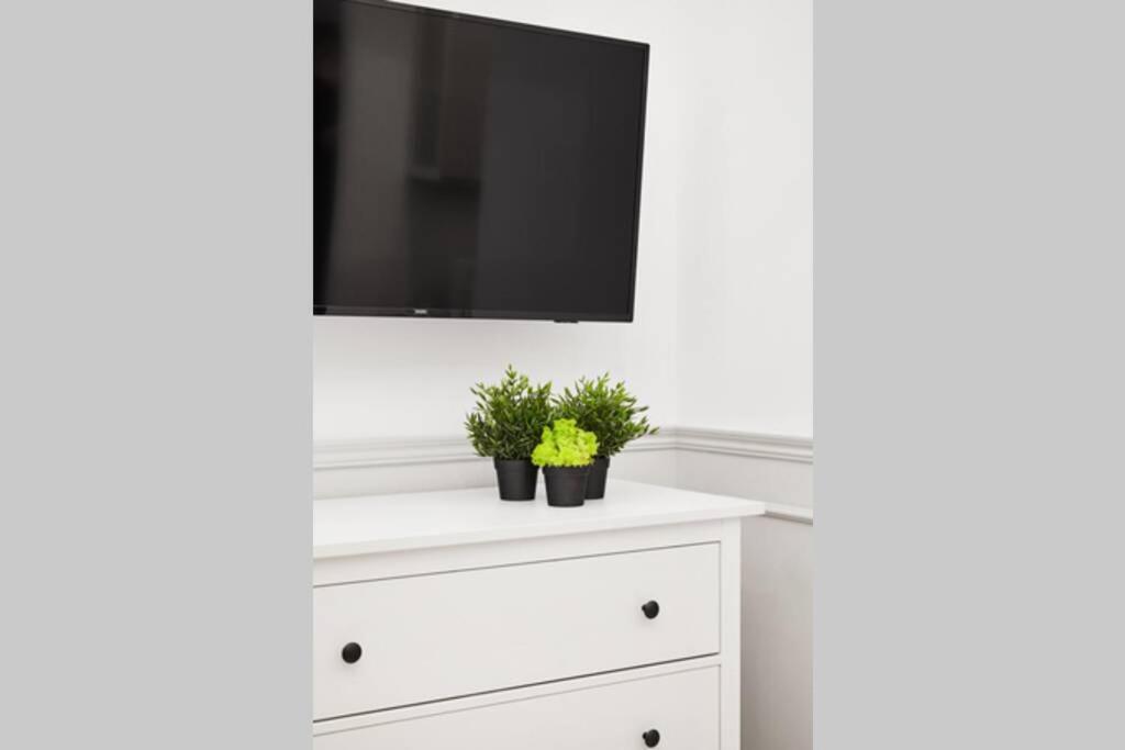 Househost Apartment I: Studencka Street Cracovia Esterno foto